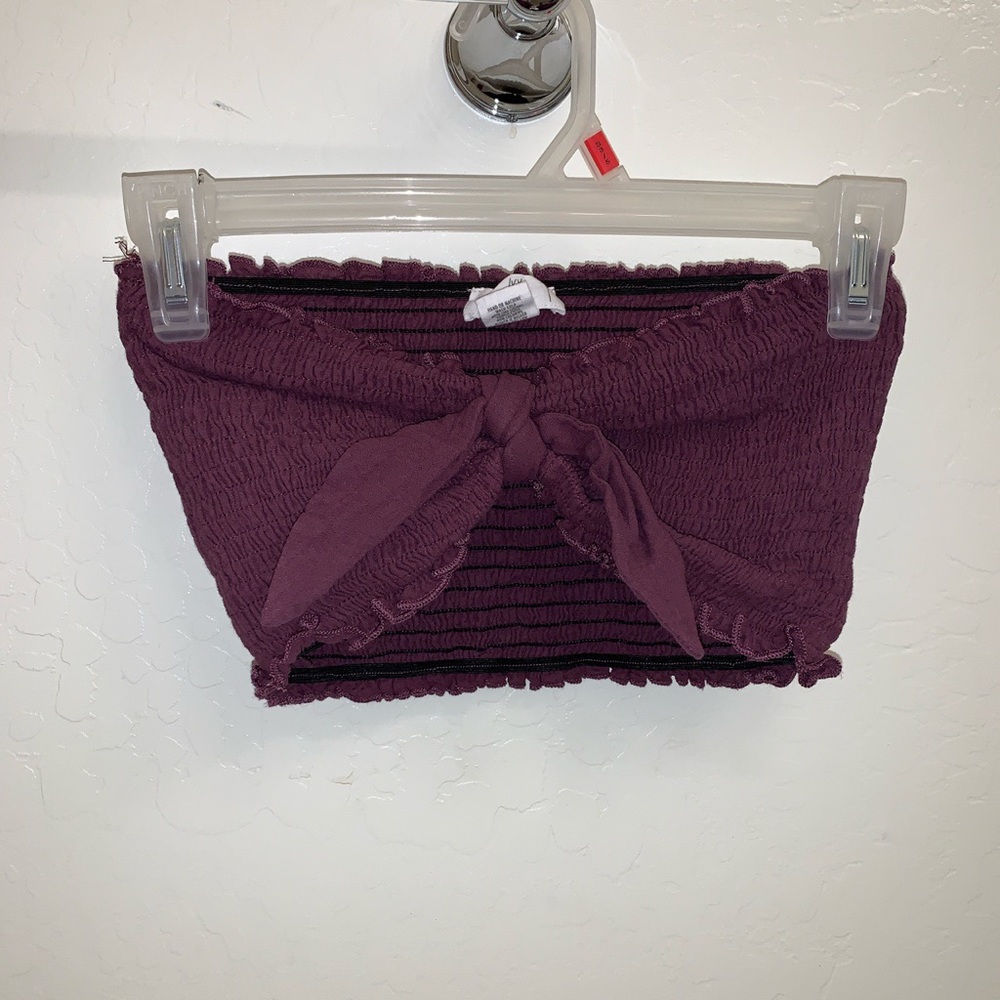 Tillys crop top